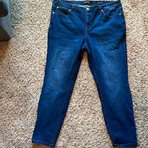Tahari Kelly Jeans Women's Size 18W Dark Wash Blue Stretch